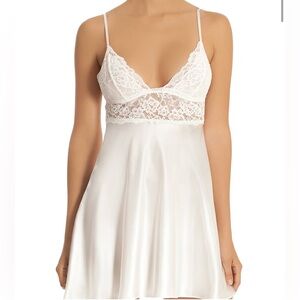 NWT In Bloom by Jonquil Satin Charmeuse Chemise